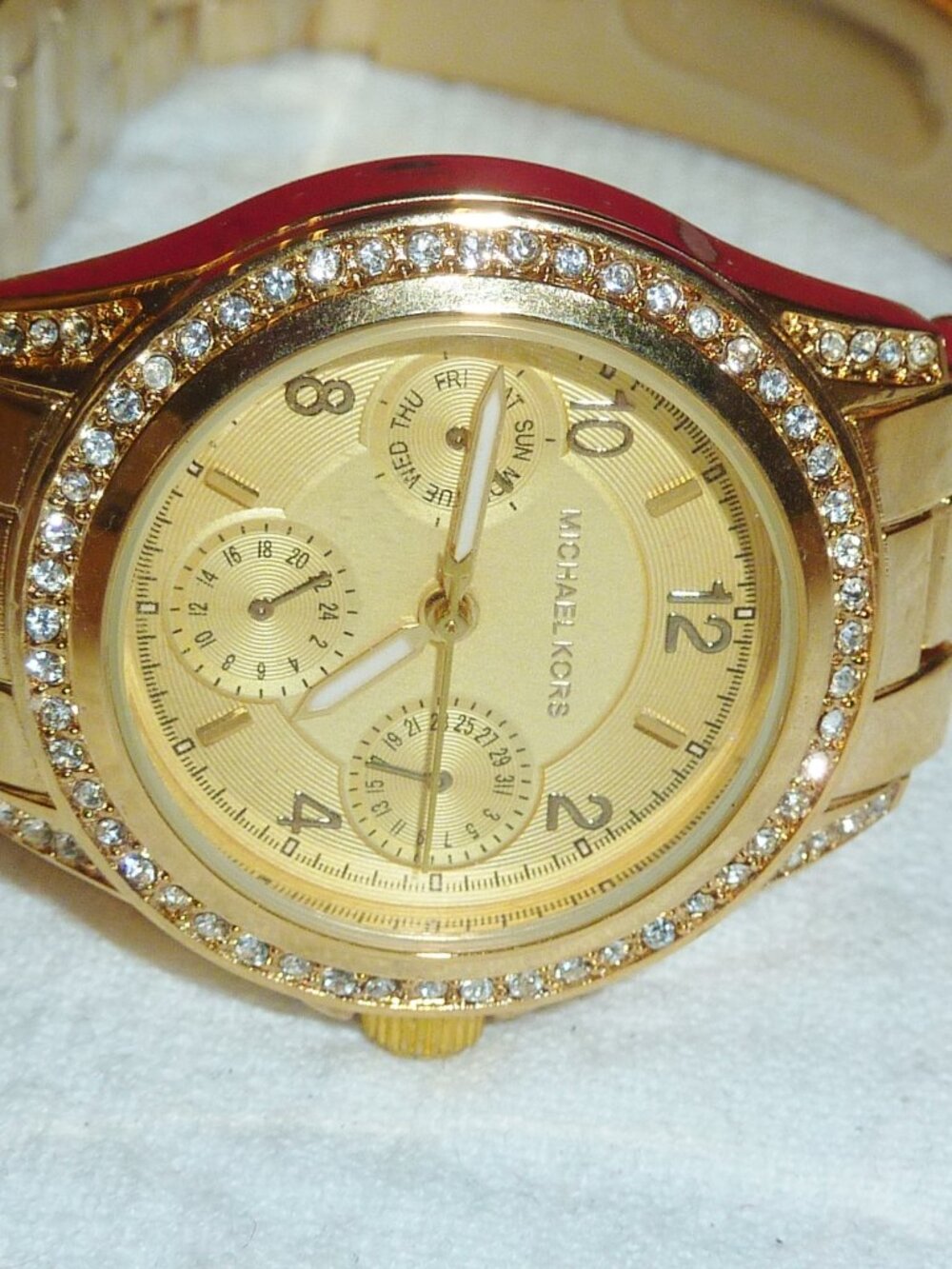 New Michael Kors Chronograph Gold Tone Wrist Watch With Swarovski Crystals Bezel